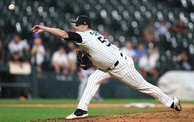 Chicago White Sox relief pitcher Brandon Eisert delivers to the Arizona Diamondbacks in the seventh inning of a game at Rate Field in Chicago on June 24, 2025. (Chris Sweda/Chicago Tribune)