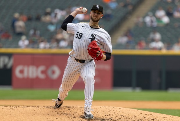 Chicago White Sox pitcher Sean Burke delivers to the Detroit Tigers in the third inning Thursday, June 5, 2025, at Rate Field. (Brian Cassella/Chicago Tribune)