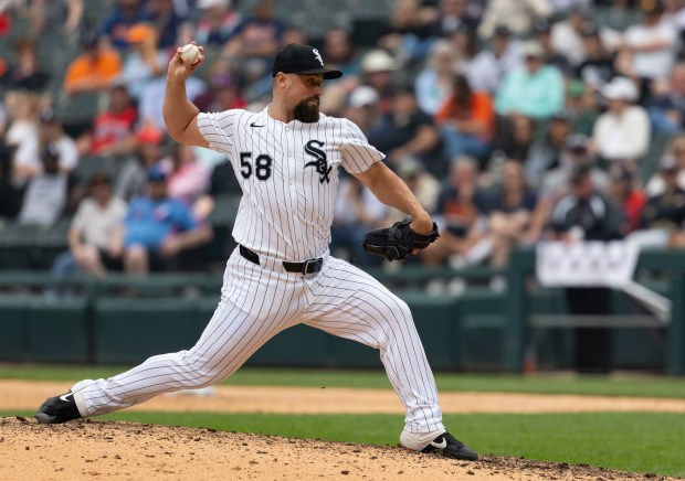Chicago White Sox pitcher Dan Altavilla delivers to the Detroit Tigers in the tenth inning Thursday, June 5, 2025, at Rate Field. (Brian Cassella/Chicago Tribune)