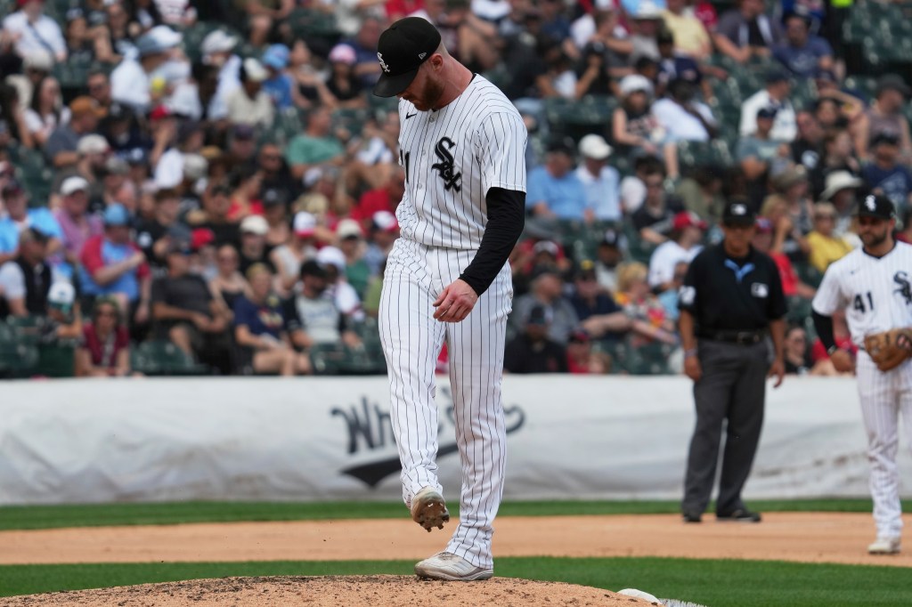 Chicago White Sox lose 7th straight in Game 1 of doubleheader