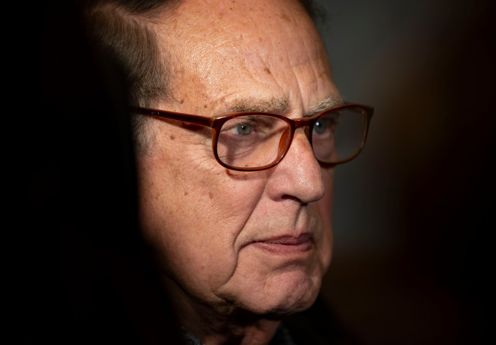 Jerry Reinsdorf to be deposed in lawsuit over White Sox ballpark shooting
