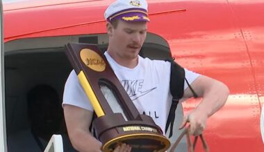 LSU baseball players will work shift at Cane's ahead of National Championship celebration