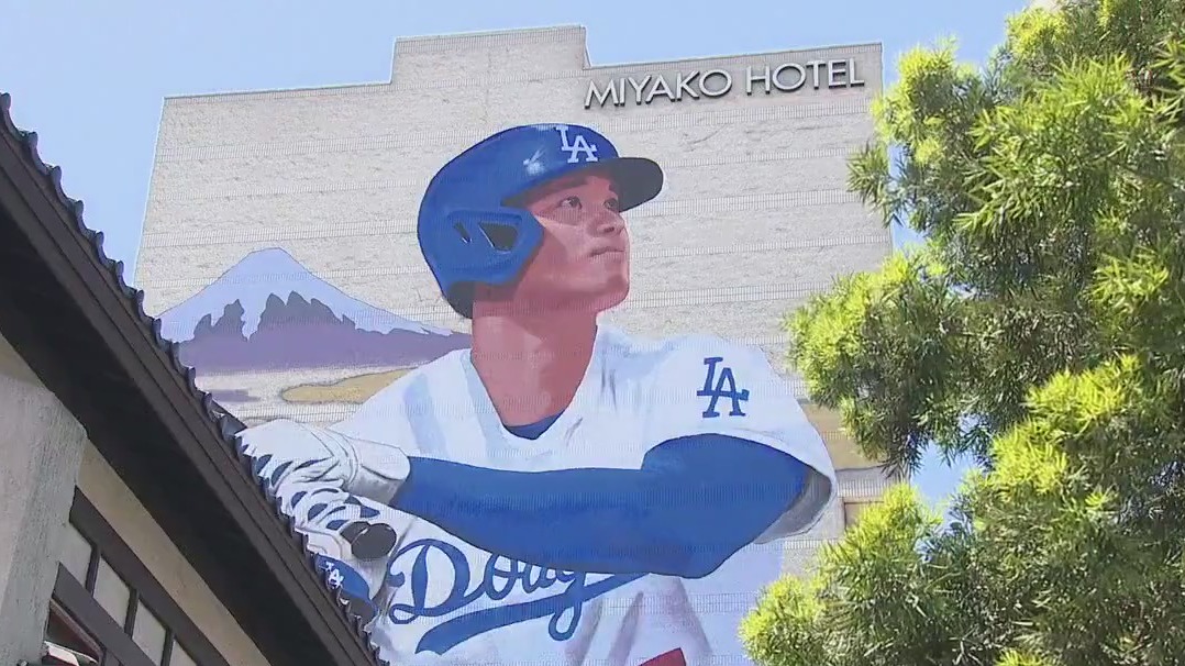 LA Latinos urge Dodgers to address ICE raids