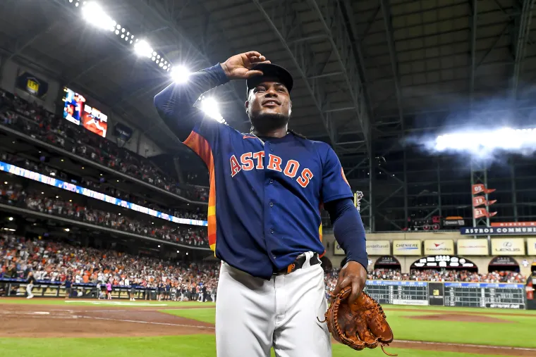 Dodgers could battle NL West rival for Astros' Framber Valdez, per MLB writer image