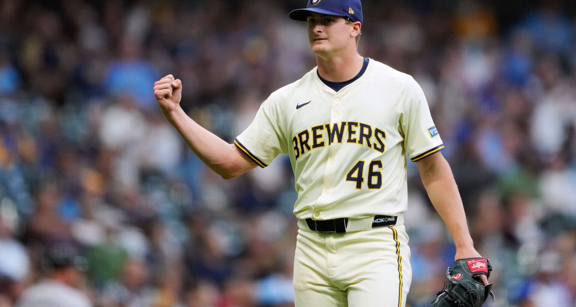 Atlanta Braves v Milwaukee Brewers