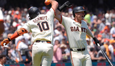 San Francisco Giants slug their way past the Boston Red Sox