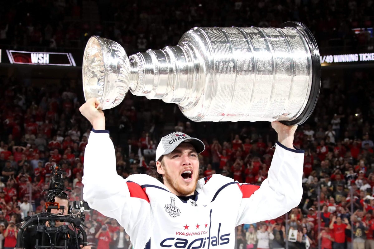 T.J. Oshie announces retirement after 16 NHL seasons