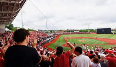 Louisville earns College World Series trip with 3-2 win over Miami