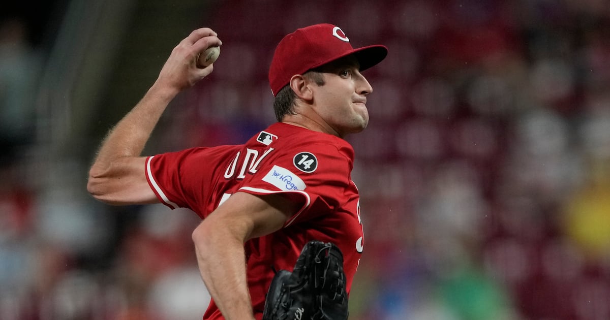 Cincinnati Reds fight through unideal conditions and level up