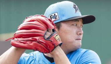 Korean pitcher Go Woo-suk cut by Miami Marlins after 1 year in U.S. - 조선일보