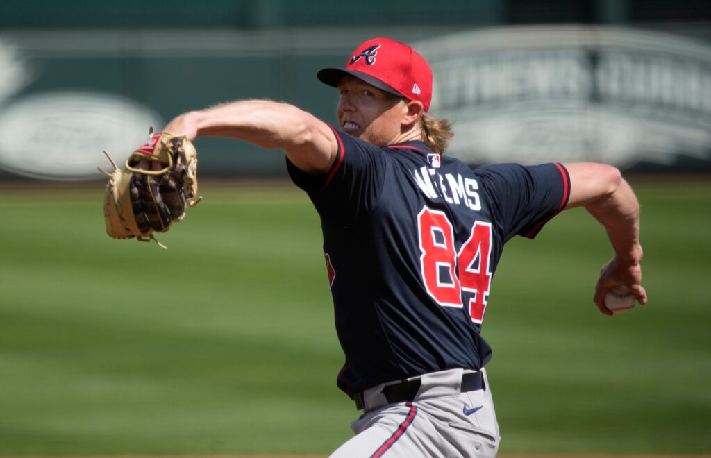 Astros Sign Jordan Weems To Minor League Deal