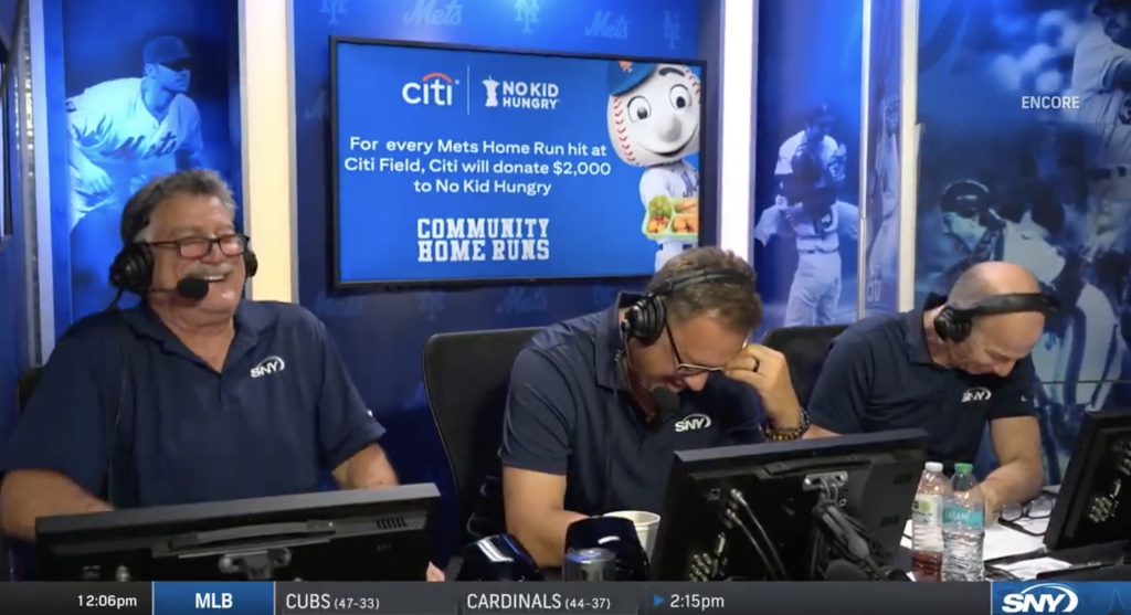 Mets broadcasters lose it over Keith Hernandez's buffalo comment