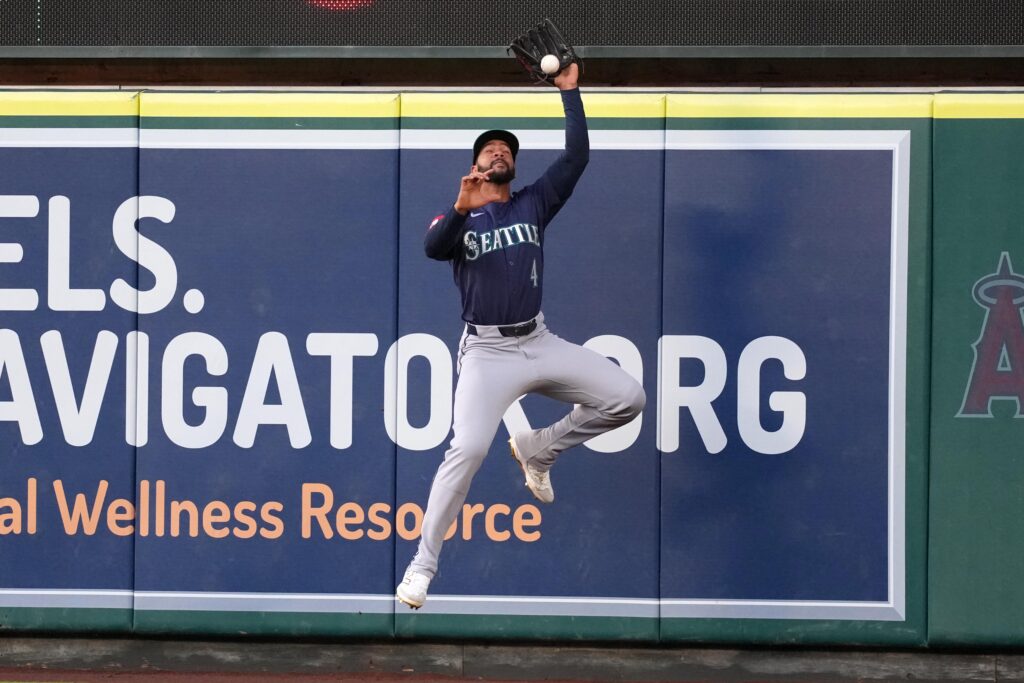 Mariners Outright Leody Taveras - MLB Trade Rumors