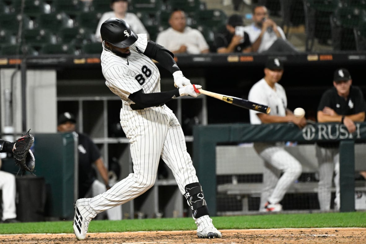 Chicago White Sox place top trade target on IL month before deadline
