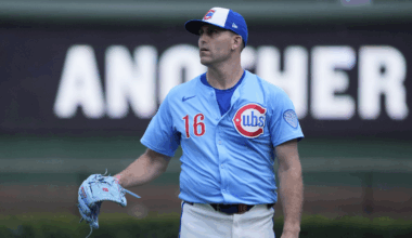 Matthew Boyd injured while making highlight-reel catch in Cubs' loss