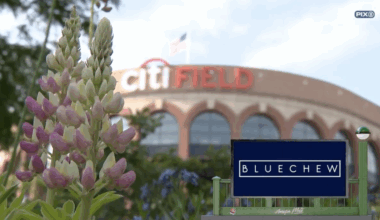 Keith Hernandez confused by Gary Cohen's BlueChew ad read