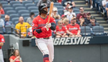 Nolan Jones scores go-ahead run on throwing error in 7th, Guardians beat Astros 4-2