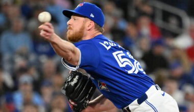 Richard Lovelady Opts Out Of Twins Deal