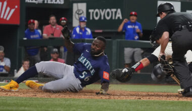Seattle Mariners Randy Arozarena slide Texas Rangers 2025...
