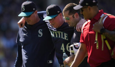 Seattle Mariners Trent Thornton heat sickness Chicago Cubs 2025...