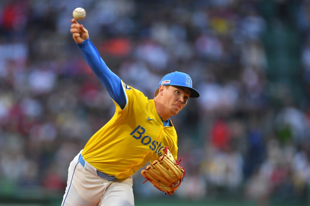 Dobbins blanks Yanks for 6 innings, Red Sox take series