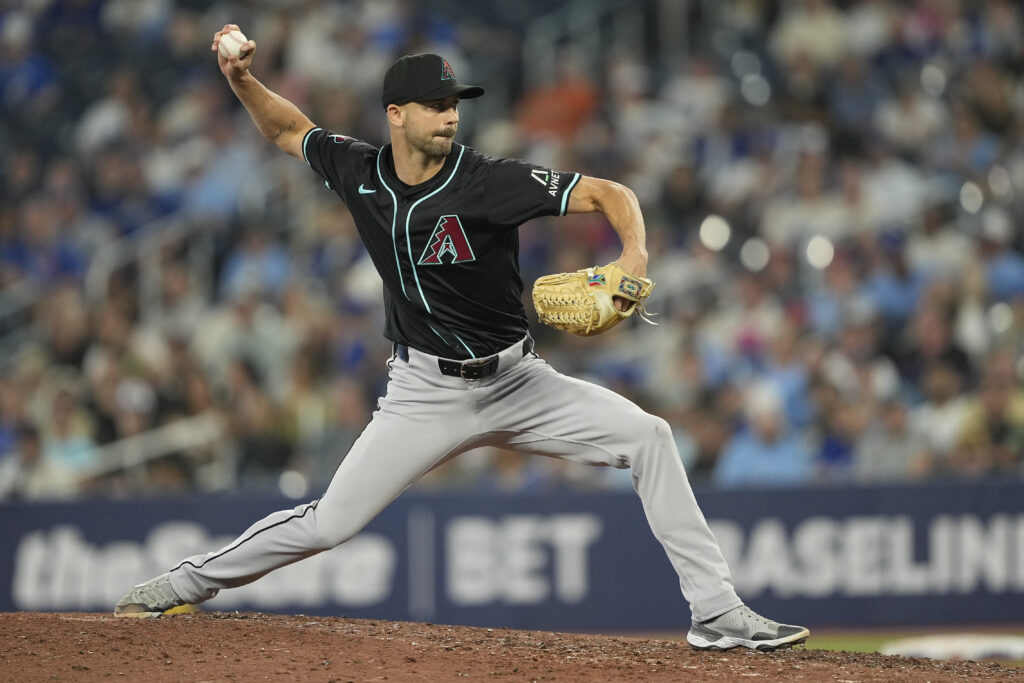Diamondbacks Designate Tayler Scott, Select John Curtiss - MLB Trade Rumors