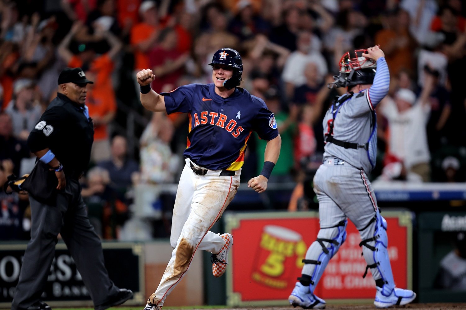 Astros 2, Twins 1: Offense Absent Again, Houston Rallies Late to Sweep Series - Twins