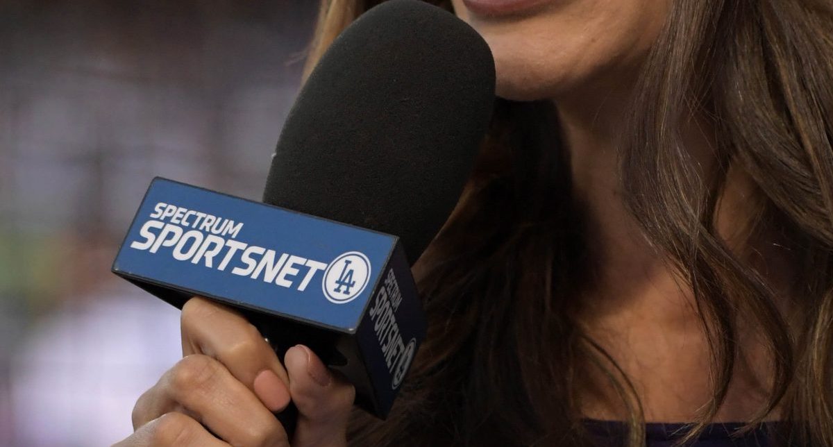 Could the Dodgers and Lakers air games on the same channel?