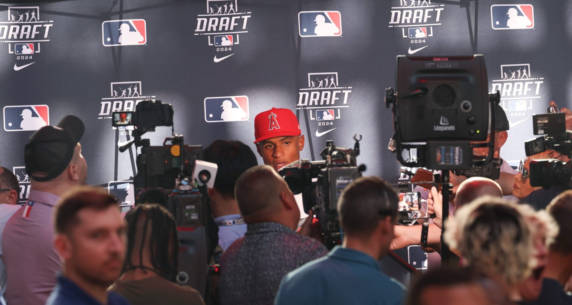 Christian Moore Electrifies MLB with Los Angeles Angels Debut