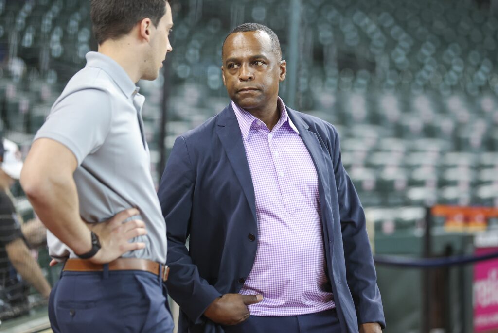 Astros Looking For Starting Pitching