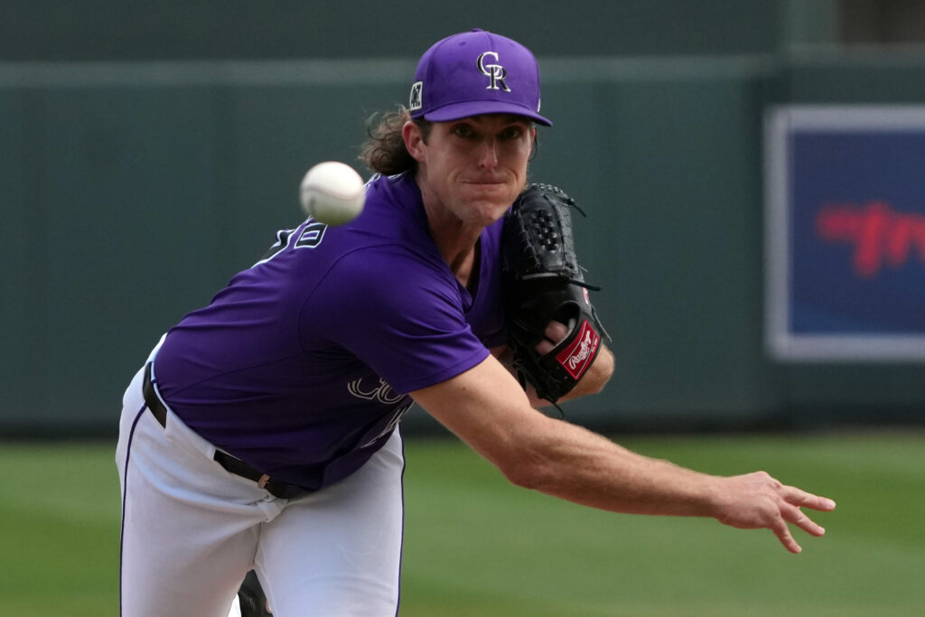 Yankees To Select Carlos Carrasco; Jake Woodford Triggers Opt Out