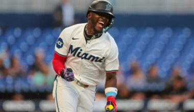 Pirates Claim Versatile Ronny Simón, DFA Veteran Rainey