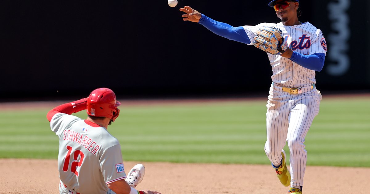 Report: Rivals Phillies, Mets expected to engage in 'race' to bolster bullpens