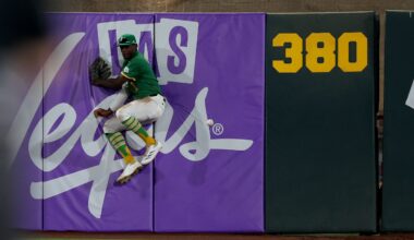 Denzel Clarke Amazes MLB Fans with Stunning Catch vs. Angels