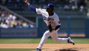 Jose Urena Elects Free Agency