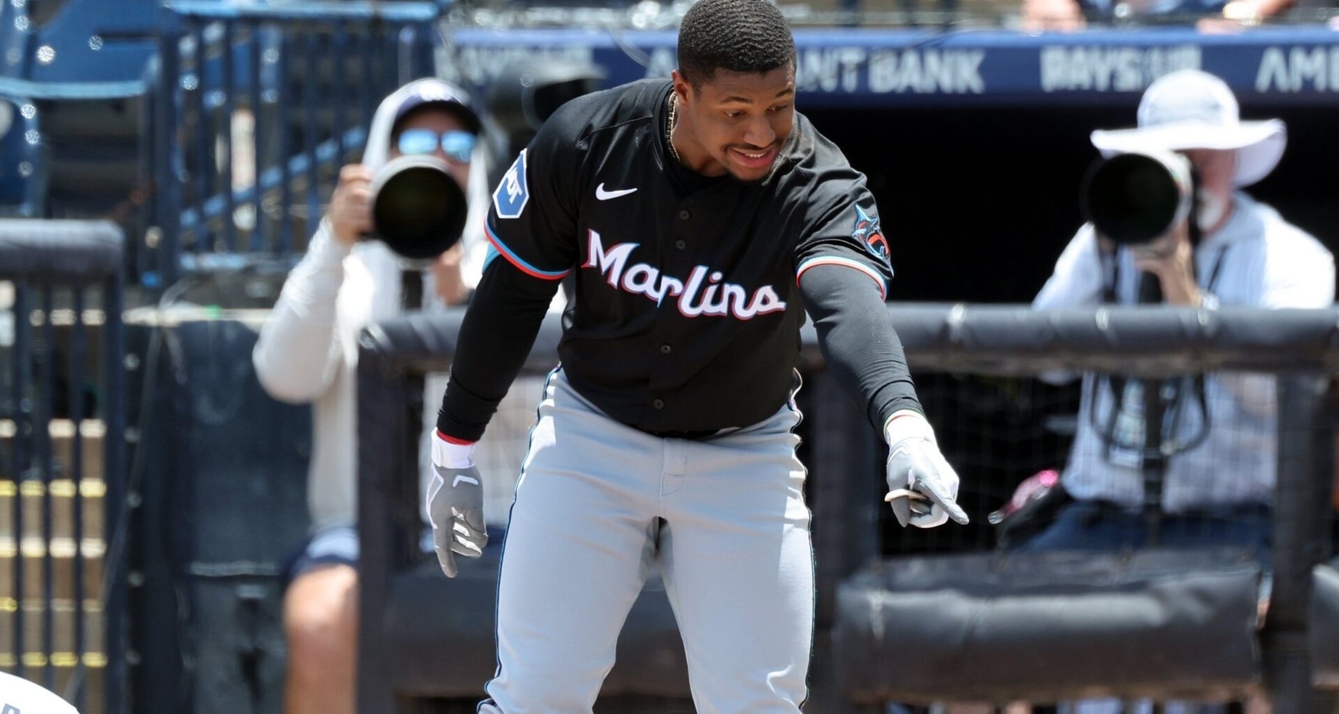 Ludicrous call results in two first-time ejections; Marlins fall by one run once again - Marlins