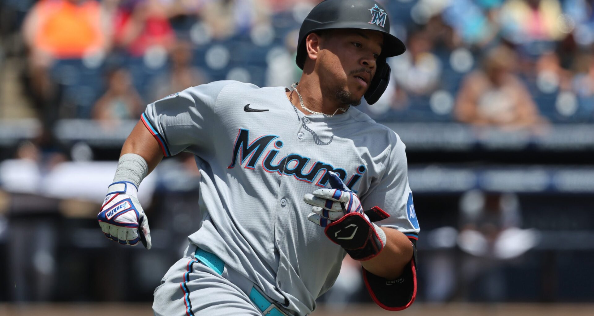 Heriberto Hernandez Thrills MLB with Explosive Home Run Debut