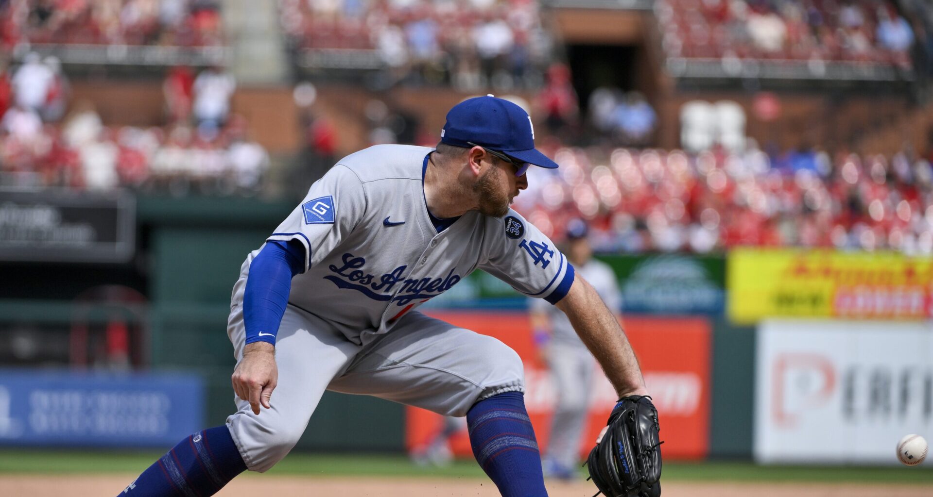 Max Muncy Reignites Dodgers-Giants Rivalry in MLB Showdown