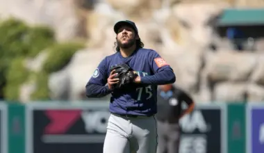 Andres Munoz leads Seattle Mariners' bullpen quest as trade deadline looms in AL wild card chase