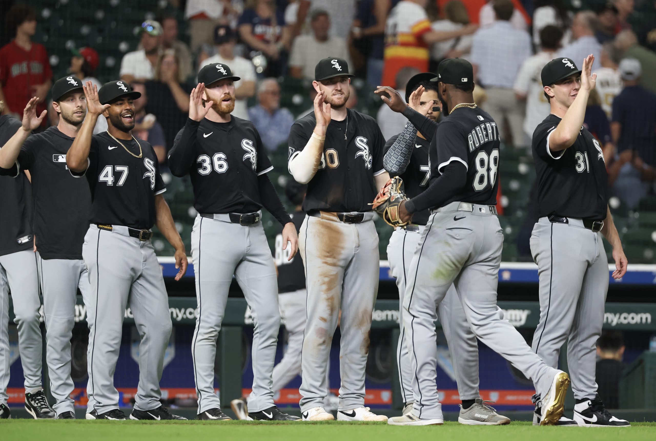 Chicago White Sox aren’t ‘shopping’ their All-Star outfielder