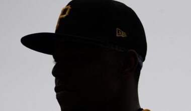 Ke'Bryan Hayes Sidelined Again as Pirates Face Rangers