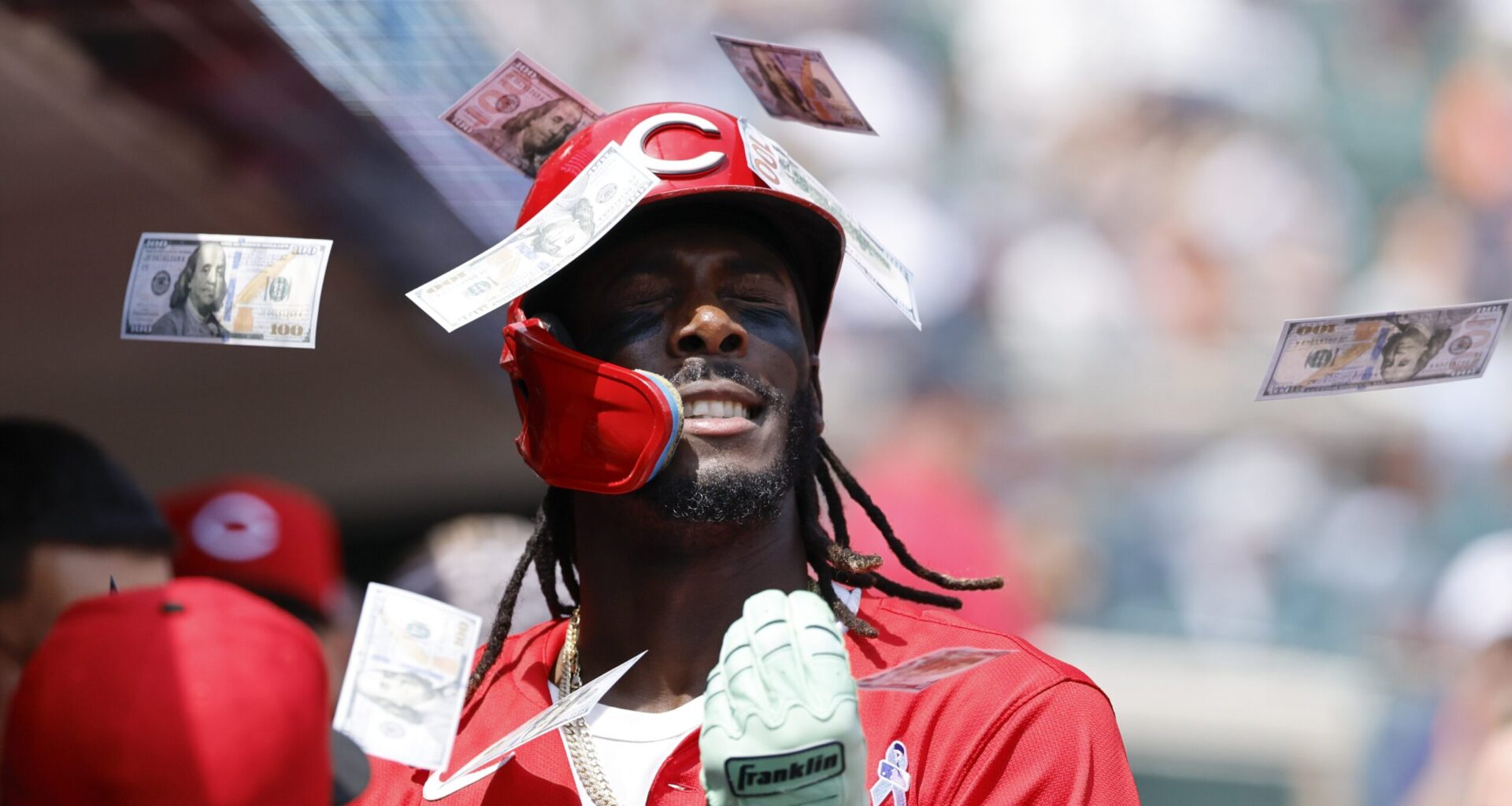 Elly De La Cruz Joins Reds Legends with Stunning Home Run Streak