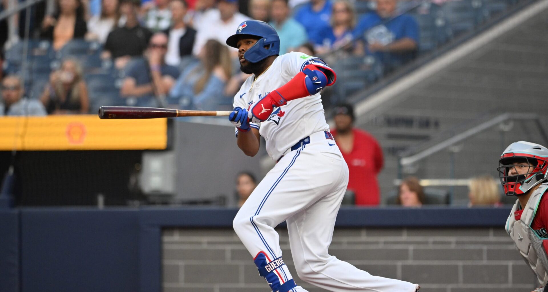 Vladimir Guerrero Jr. Thrills MLB Fans with Epic Home Run