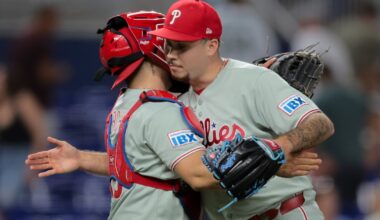 Phils keep it rolling, take three of four from Marlins to win third straight series