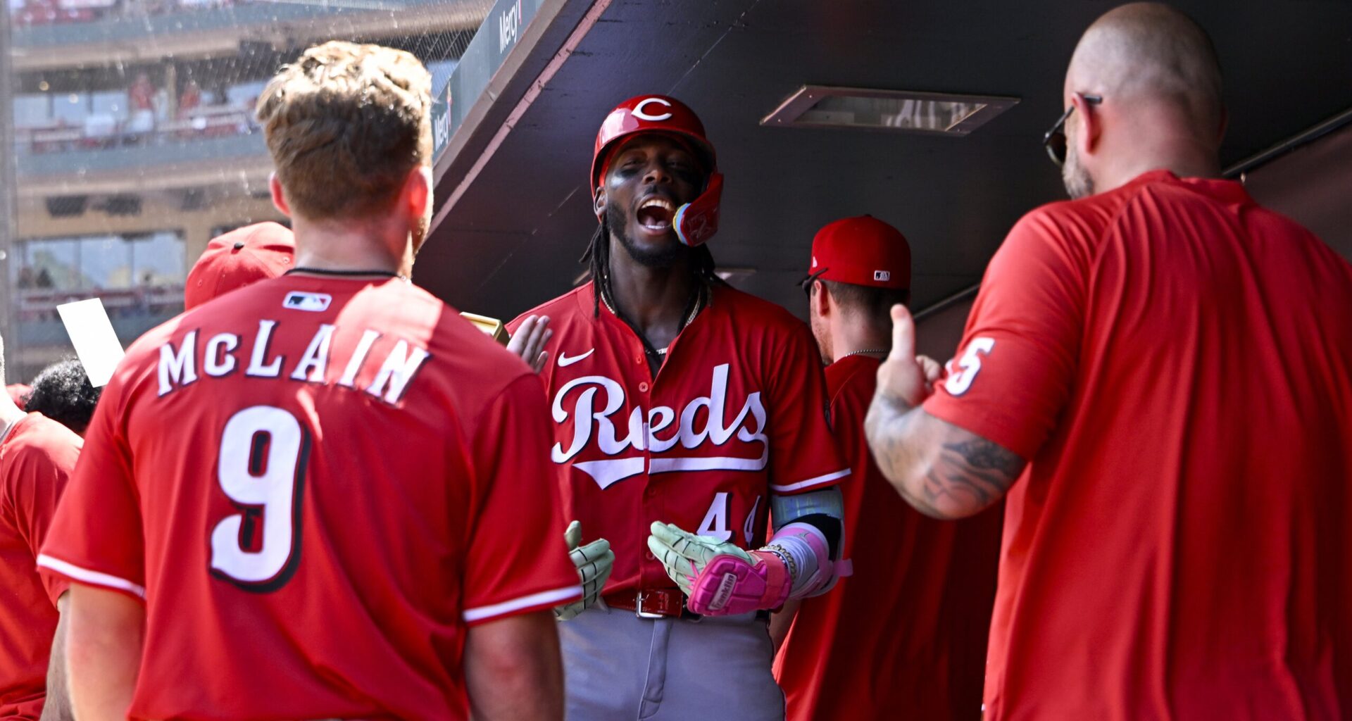 Elly De La Cruz Inspires Reds Amidst Heartbreaking Personal Loss