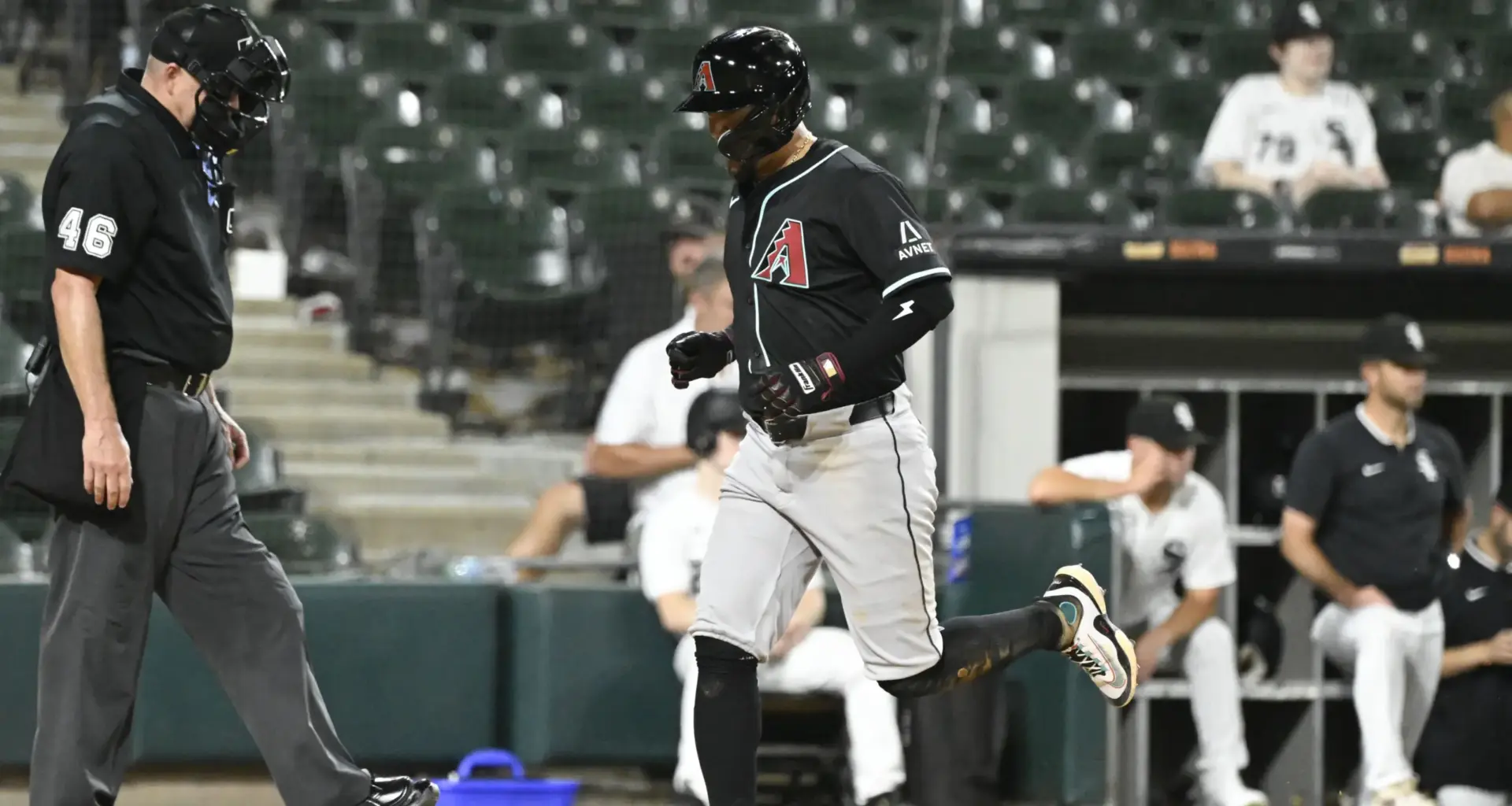 Ildemaro Vargas endures painful exit as Diamondbacks' injury woes reach critical breaking point