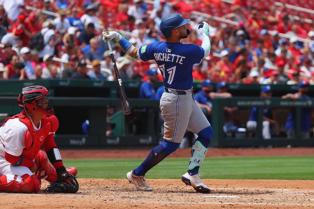 Red-hot Blue Jays set to tackle Phillies after sweeping Cardinals aside