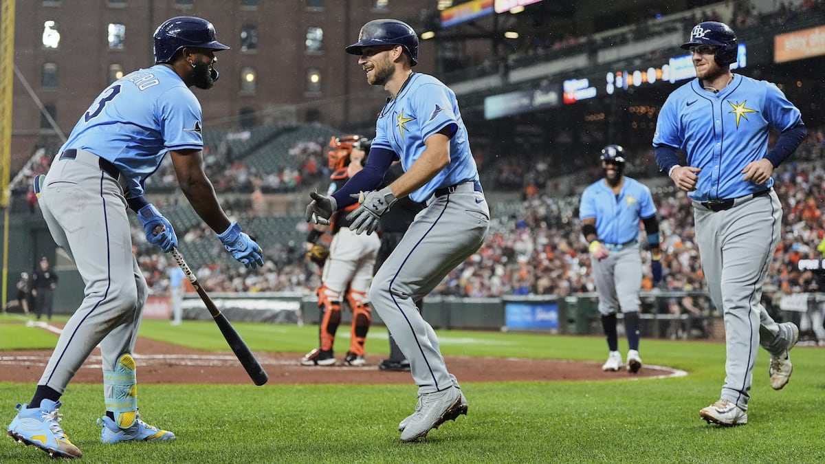 Rays determined to make the most of extended time on the road