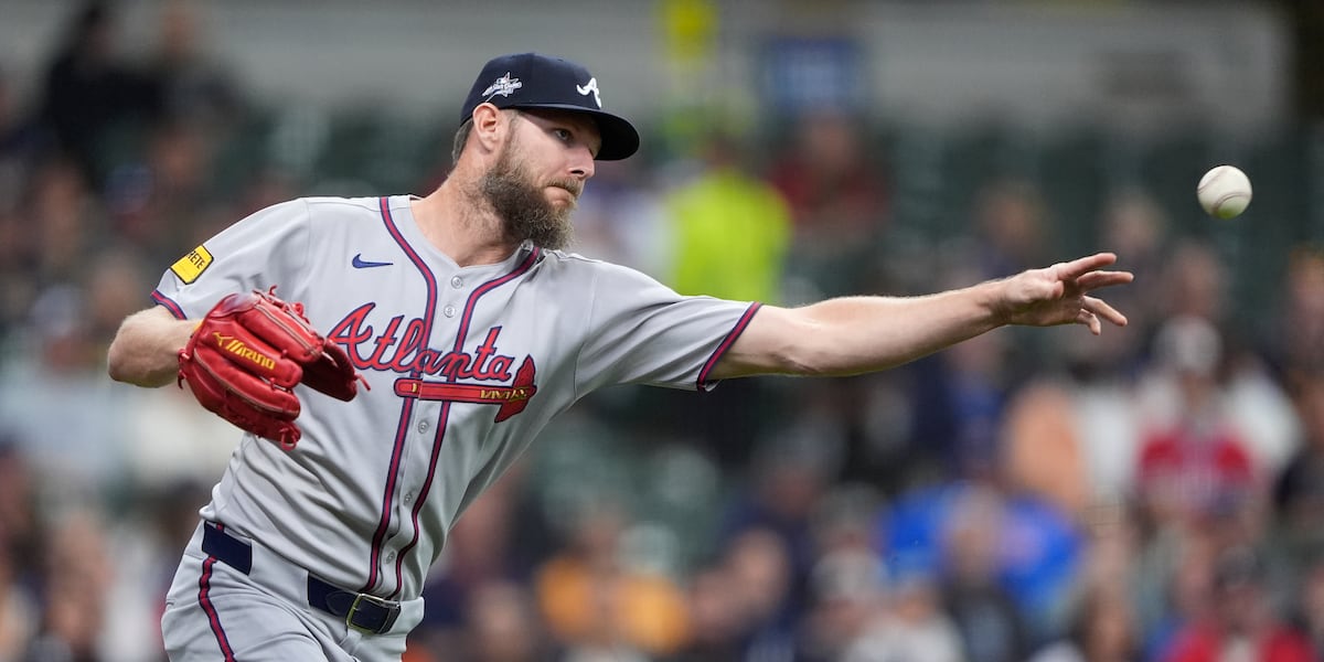 Sale sparkles as Braves snap seven-game skid by beating Brewers 7-1