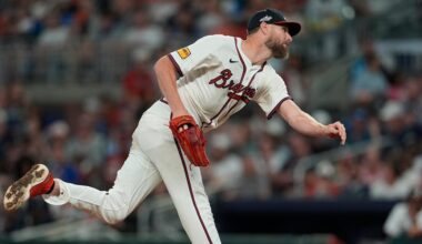 Chris Sale dominates as Braves hand Mets 5th-straight loss 5-0